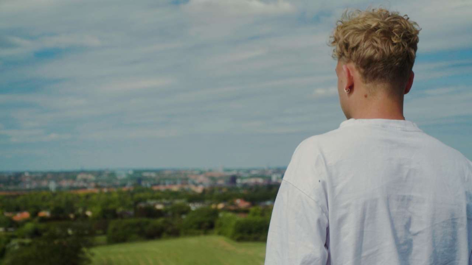 Still from Der hvor man gerne vil være